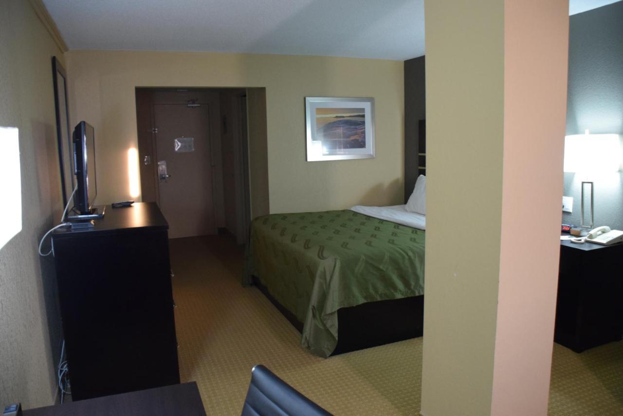 Quality Inn Bracebridge Zewnętrze zdjęcie