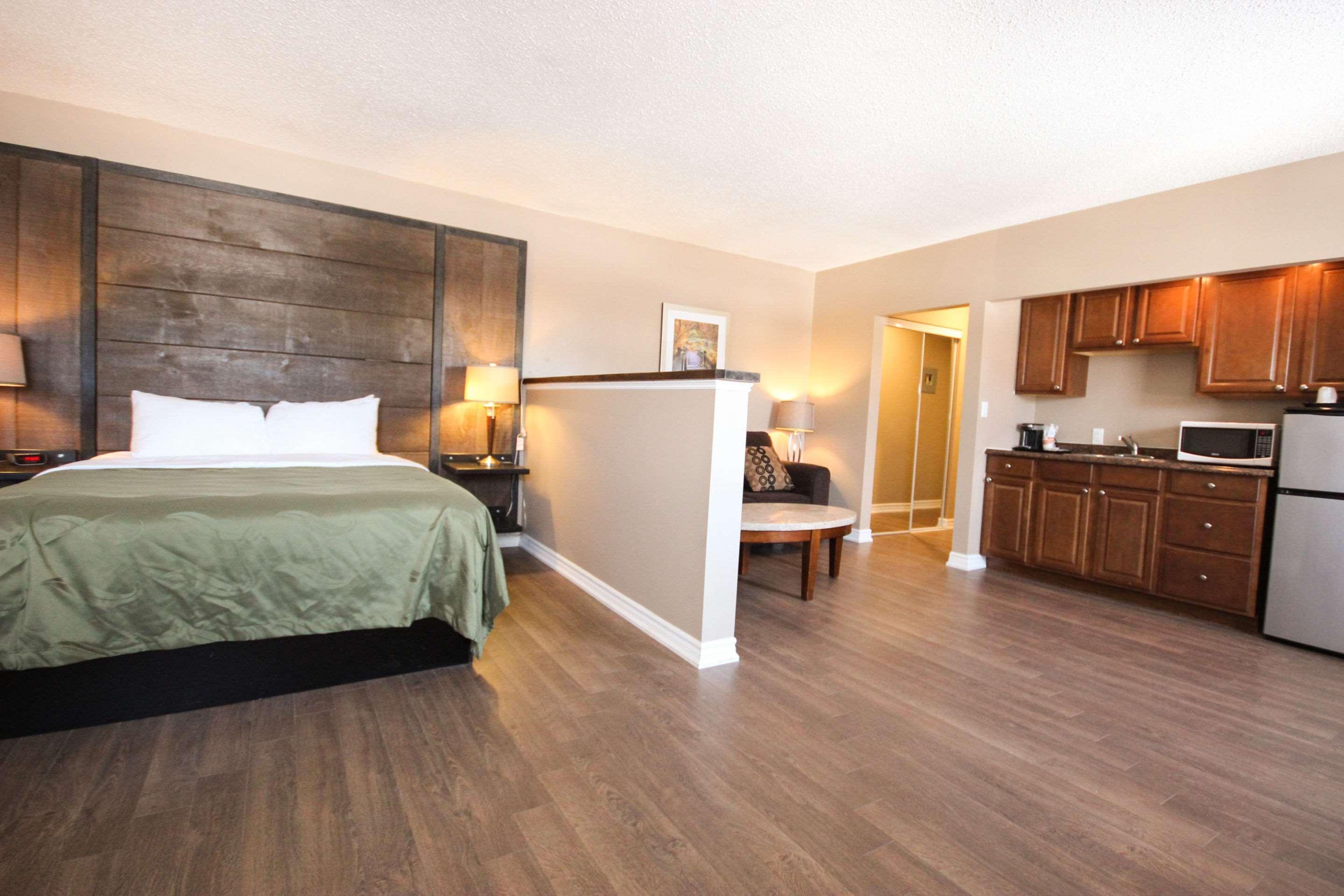 Quality Inn Bracebridge Zewnętrze zdjęcie