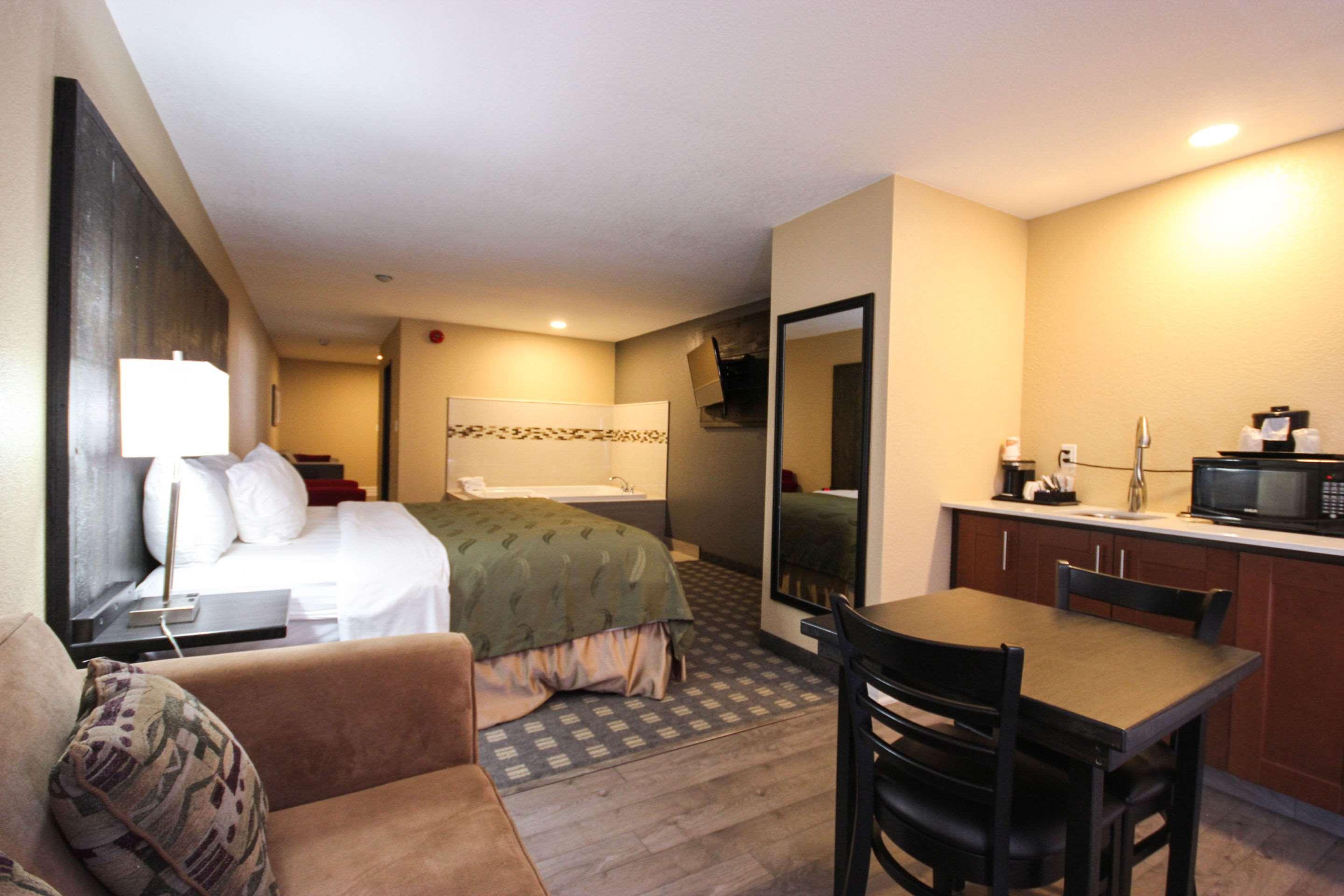 Quality Inn Bracebridge Zewnętrze zdjęcie