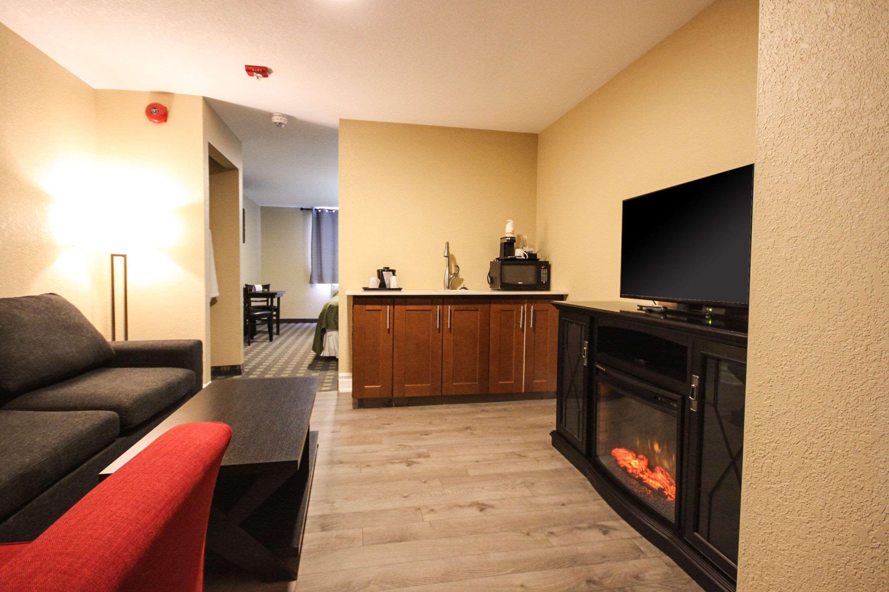 Quality Inn Bracebridge Zewnętrze zdjęcie