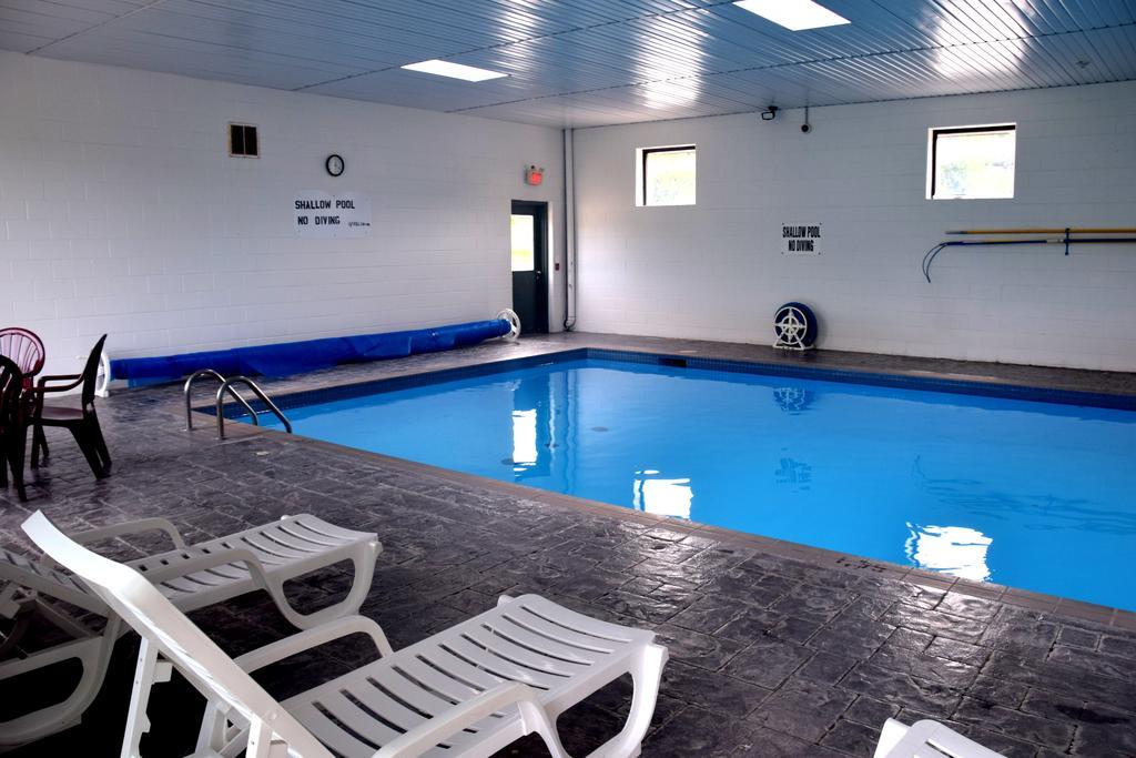 Quality Inn Bracebridge Zewnętrze zdjęcie