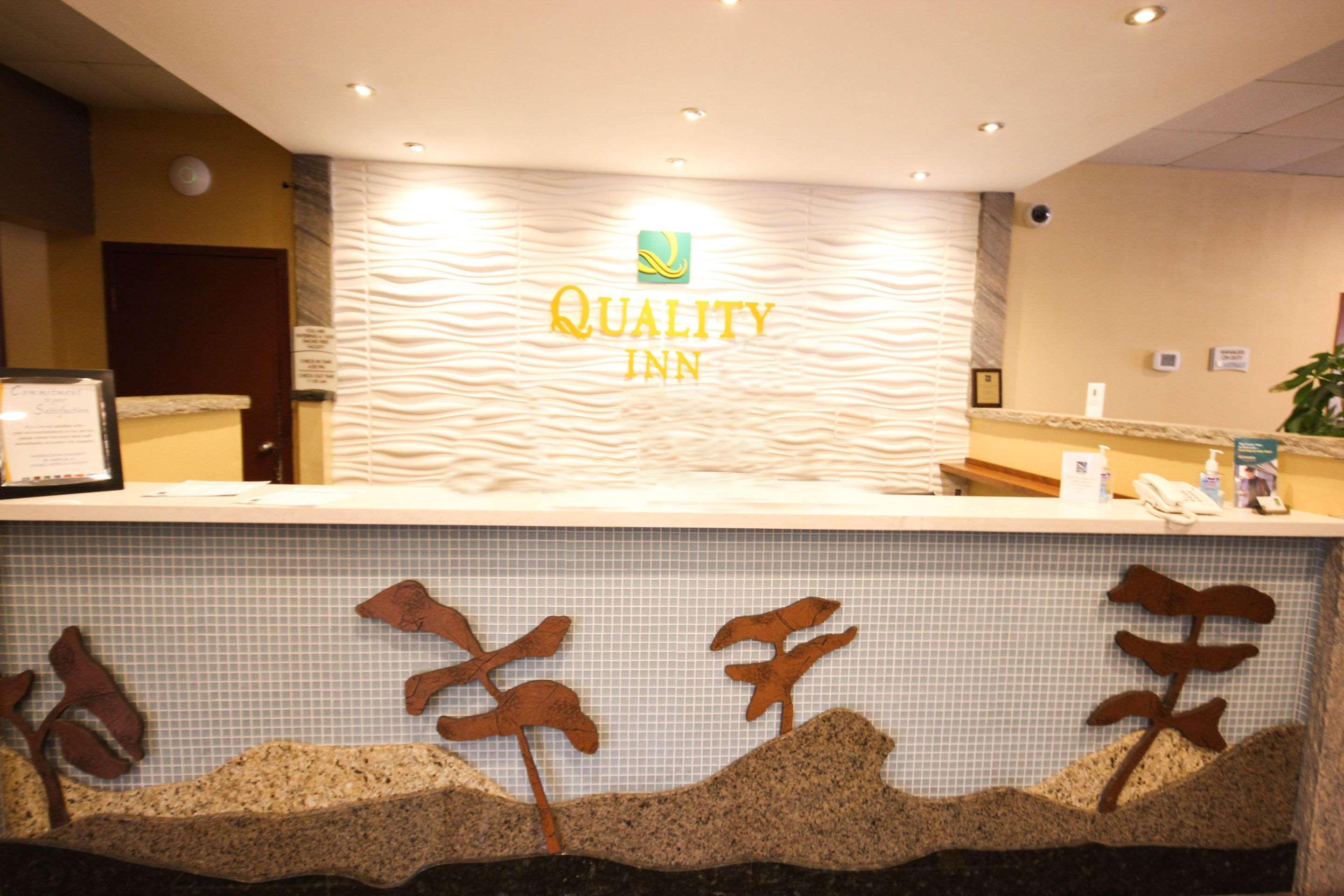 Quality Inn Bracebridge Zewnętrze zdjęcie