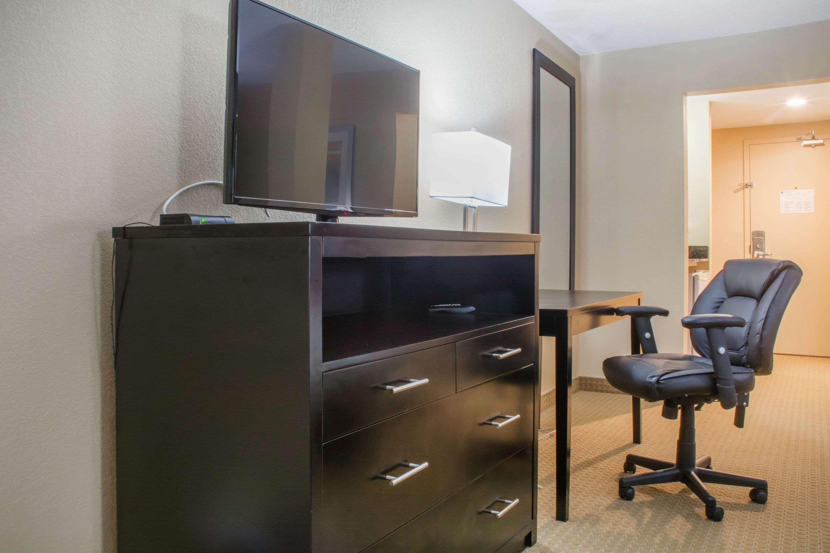 Quality Inn Bracebridge Zewnętrze zdjęcie